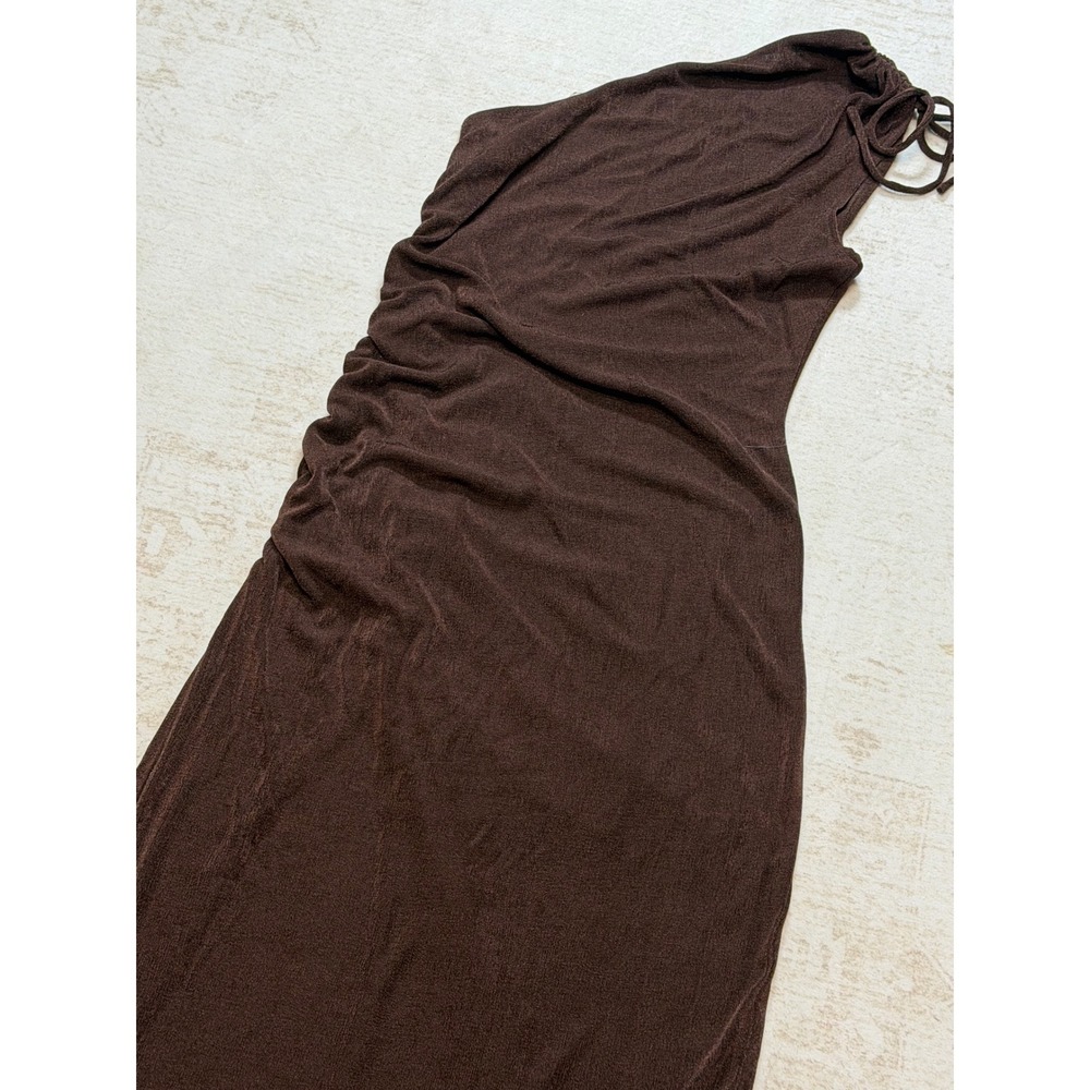 RNWY Brown One Shoulder Ruched Maxi Dress Side Slit Metallic Slinky M US 6 - Picture 6 of 10